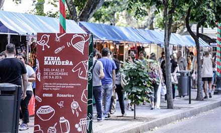 Llega la Feria Artesanal Navideña a Plaza Pringles